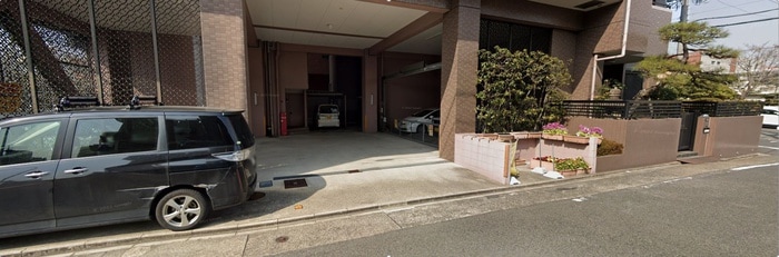 駐車場 アビタシオン一番