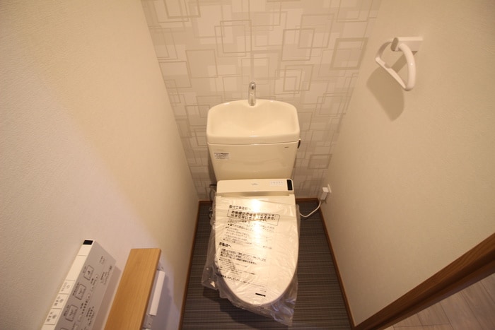 トイレ パンジー豆田