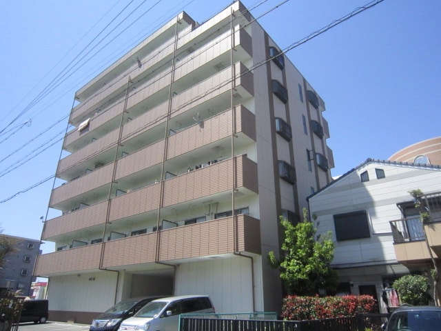 外観写真 グランドヒルズ入場一番館