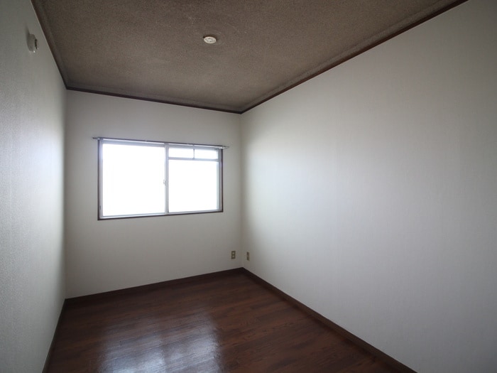 居室 浅井ハイツ