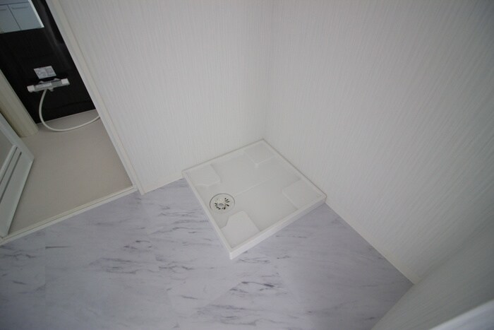 洗濯機置場 ボン・ヴィヴァン新清洲