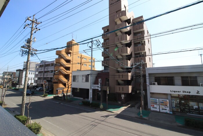 室内からの展望 ボン・ヴィヴァン新清洲