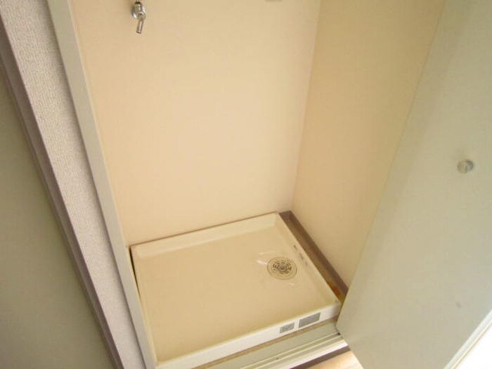 洗濯機置場 グランシャリオ名駅南