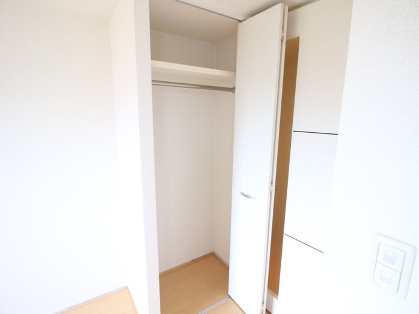 収納 ﾌﾟﾚｻﾝｽ金山ｸﾞﾘｰﾝﾊﾟｰｸｽ（1209）