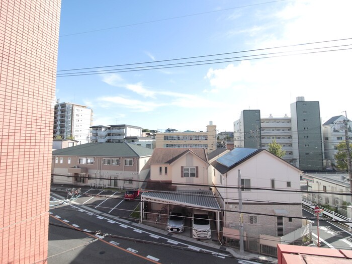 室内からの展望 ヴィラ街苑