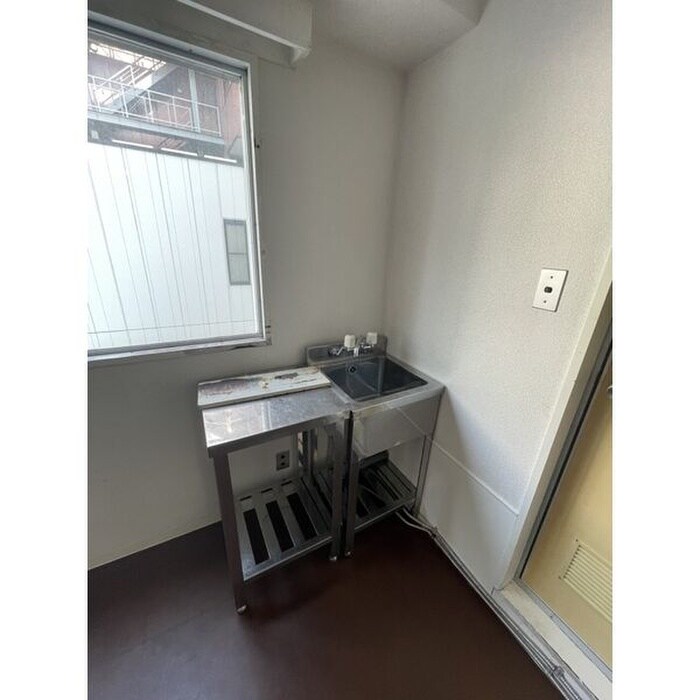 廊下 ライオンズ名古屋ビル(533)