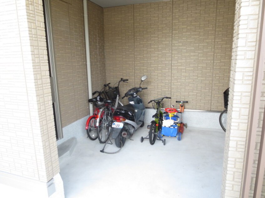 駐輪場 プライド＆グローリー