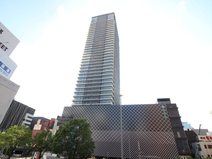 外観写真 ｸﾞﾗﾝﾄﾞﾒｿﾞﾝ御園座ﾀﾜｰ（2009）