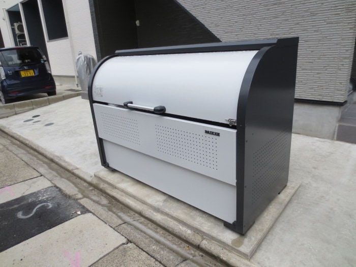 建物設備 アルナージ川西