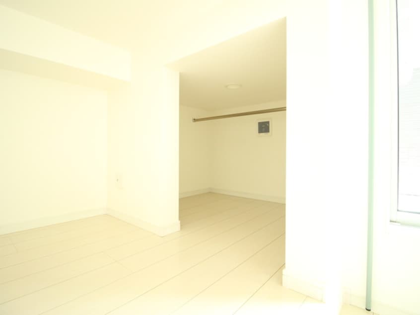 収納 アルナージ川西