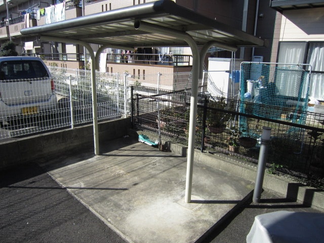 駐輪場 ロイヤルハイム