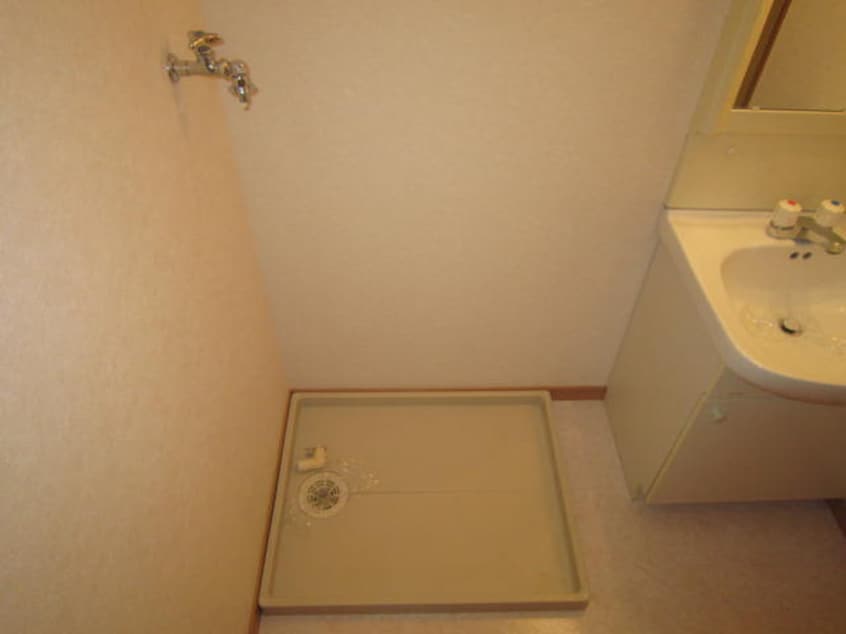 洗濯機置場 ロイヤルハイム