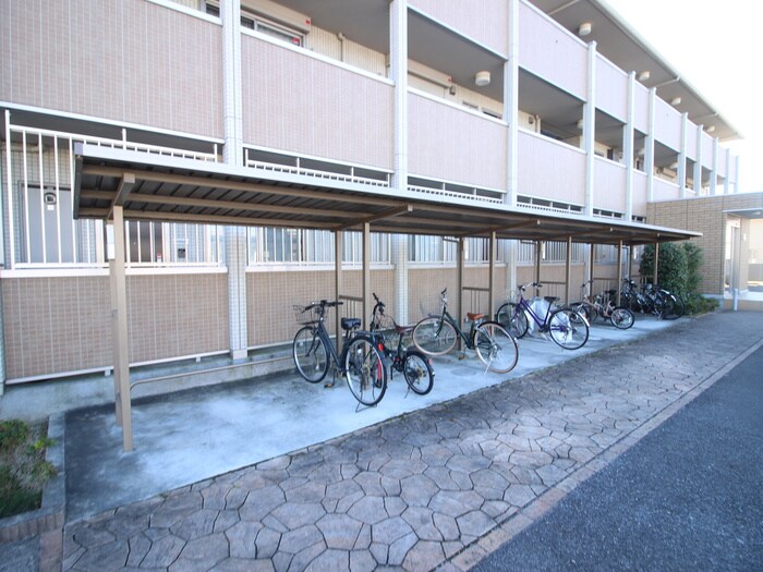 駐輪場 ホベンセドル