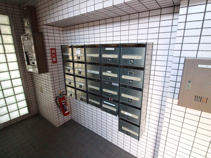 建物設備 サンロ－ヤル香坂