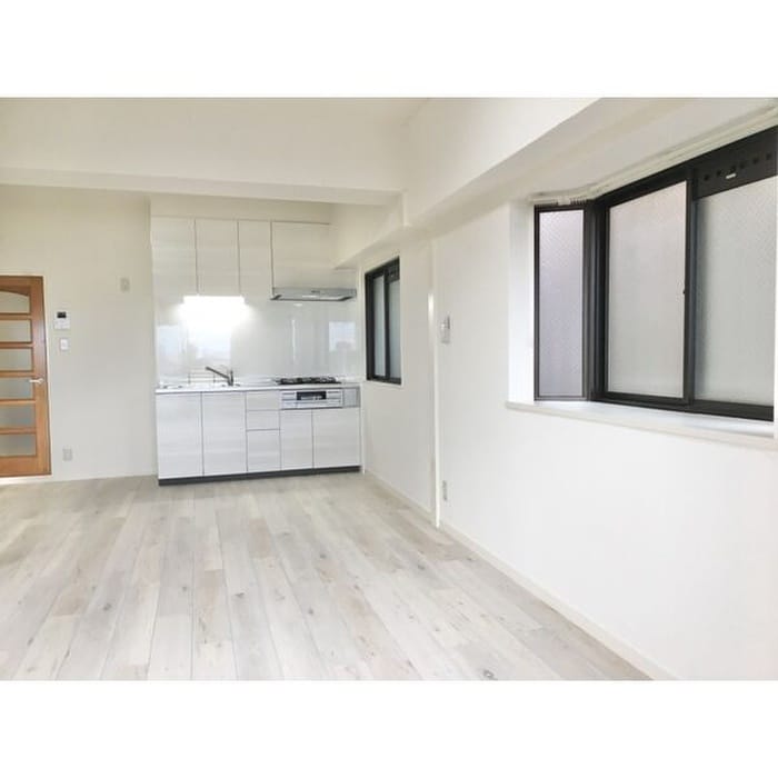 居室 コ－ポラス小出