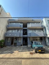 コ－ポ内川
