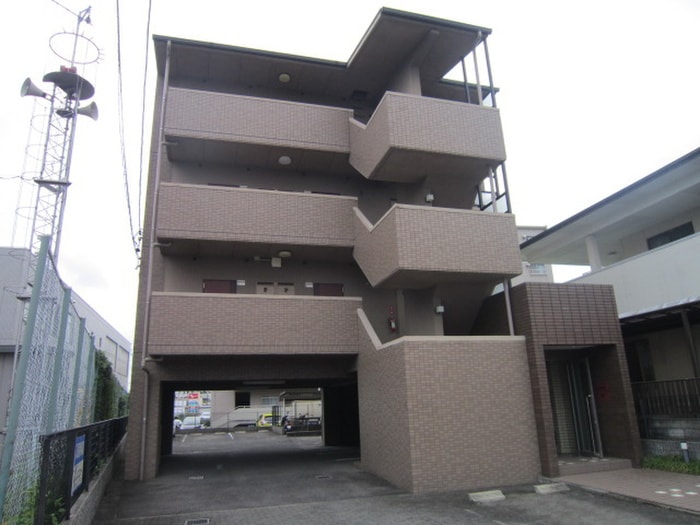 外観写真 トライアングル