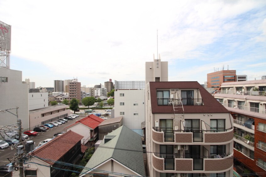 室内からの展望 アレーヌコート金山