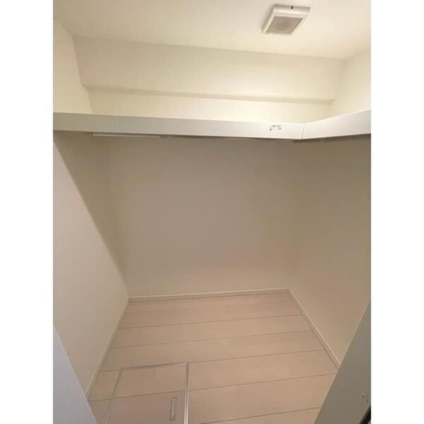 収納 a laise高畑　B