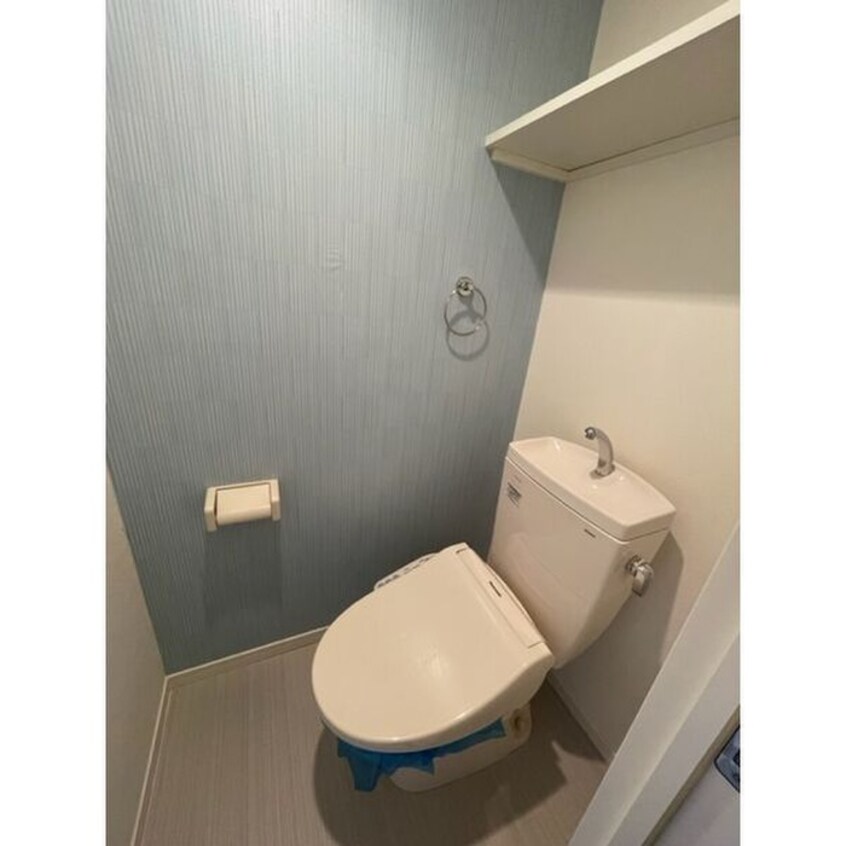 トイレ a laise高畑　B