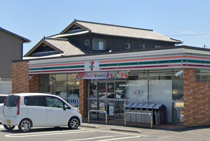 セブンイレブン(コンビニ)まで450m エクセレントK1