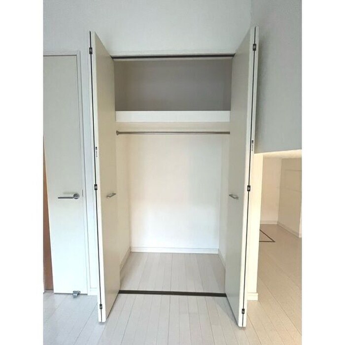 収納 ロレイアム