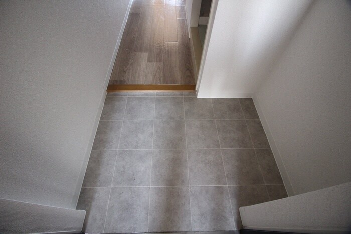 玄関 ステージア日進