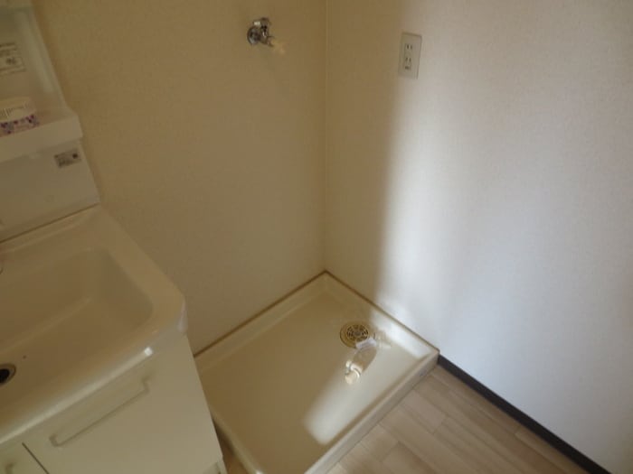 洗濯機置場 ベルメゾン大曽根