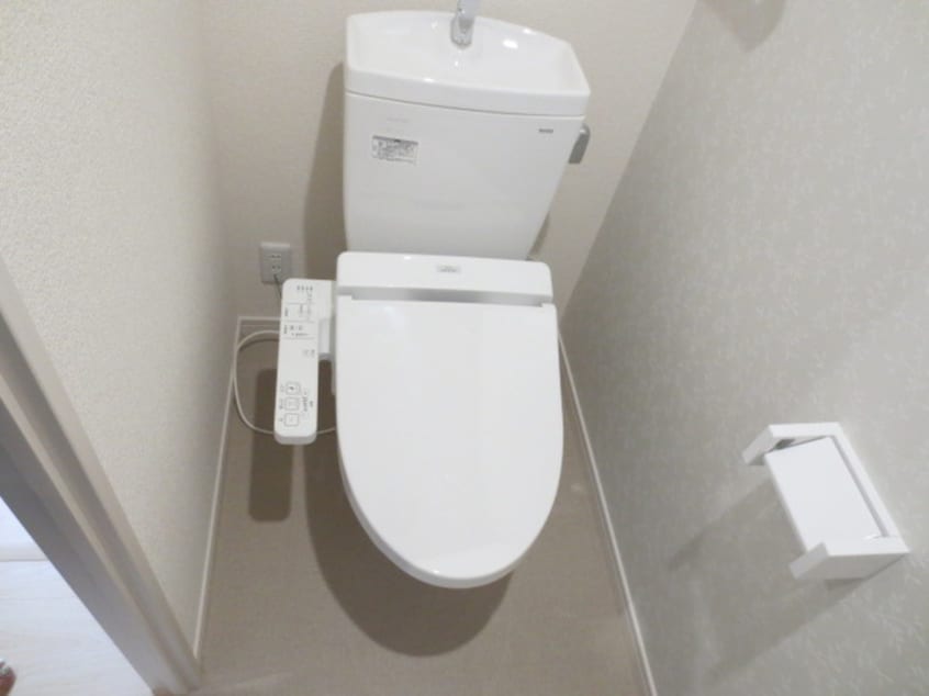 トイレ La　La　La　三幸