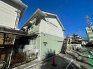 サンハイツ本山の外観