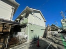 サンハイツ本山の外観