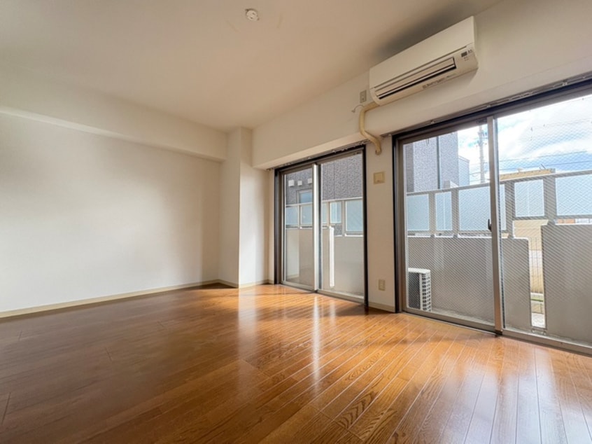 居室 レジーナ鳥居松