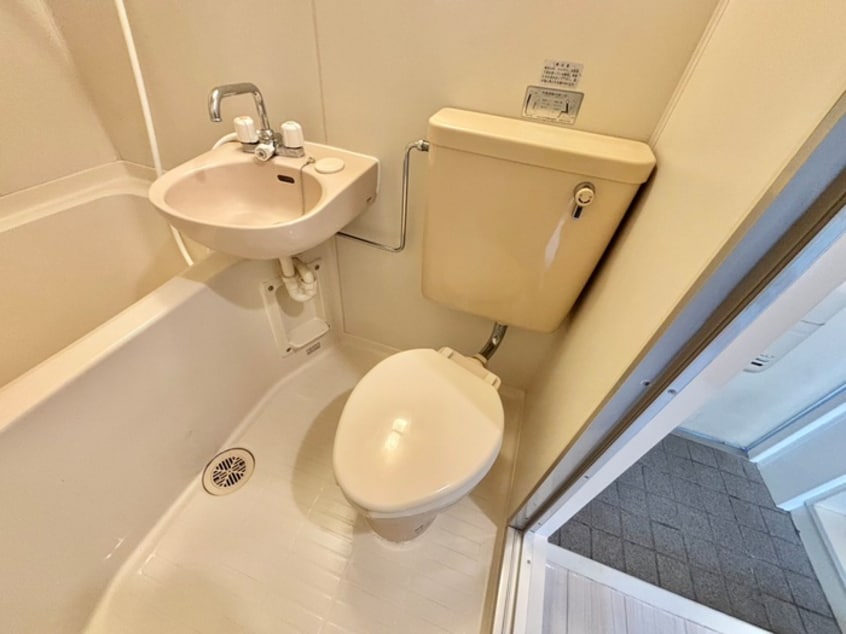 トイレ プロクシィスクエア宝が丘