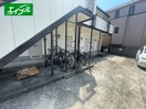 駐輪場 サンリバ－かわきん