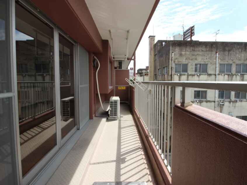 ベランダ・バルコニー サンリット一番館