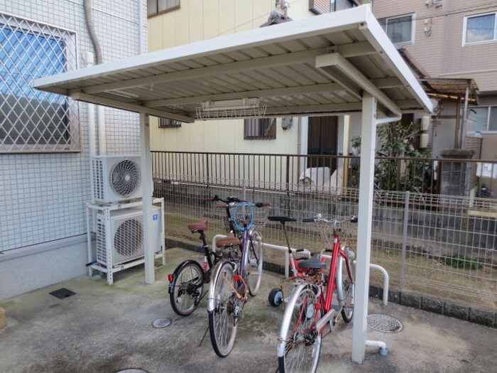 駐輪場 ドマ－ニ