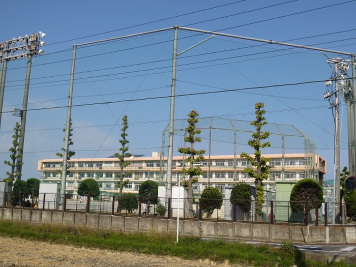 訓原中学校(中学校/中等教育学校)まで750m Ｌｉｆｅ２１