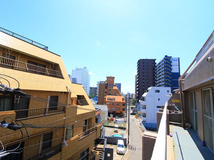 室内からの展望 宝竹橋ハイツ