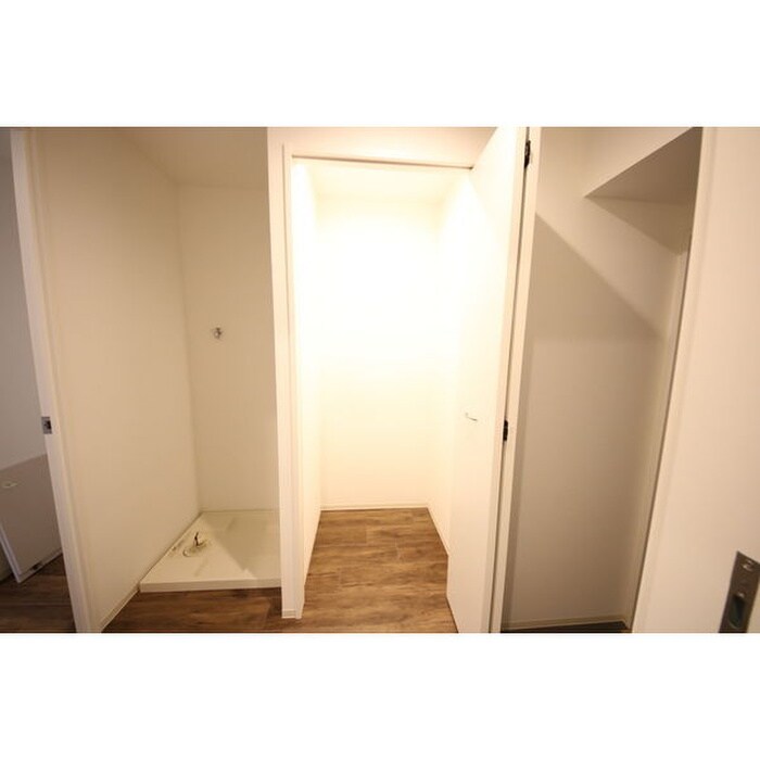 収納 S-FORT名駅南五丁目