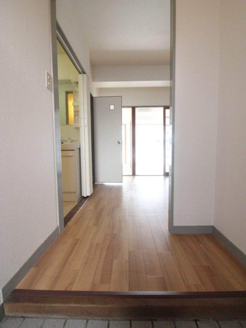 玄関 美杉マンション