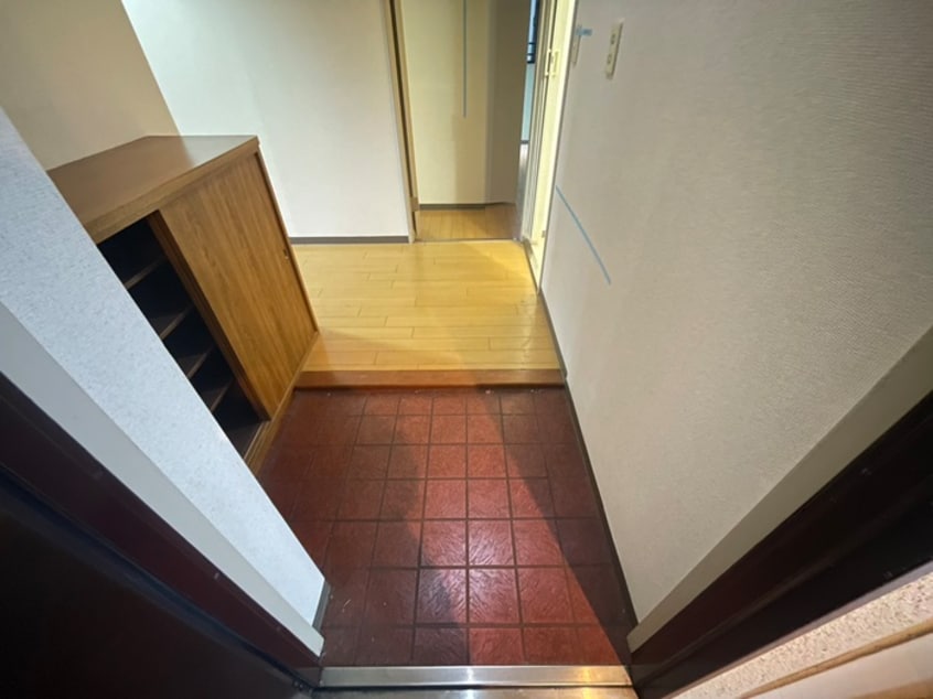 玄関 リベラ大曽根