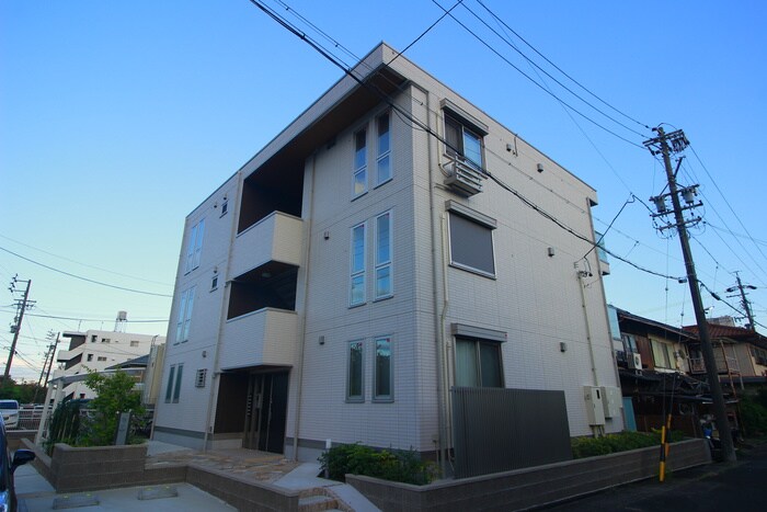 外観写真 プリエ・ファブール