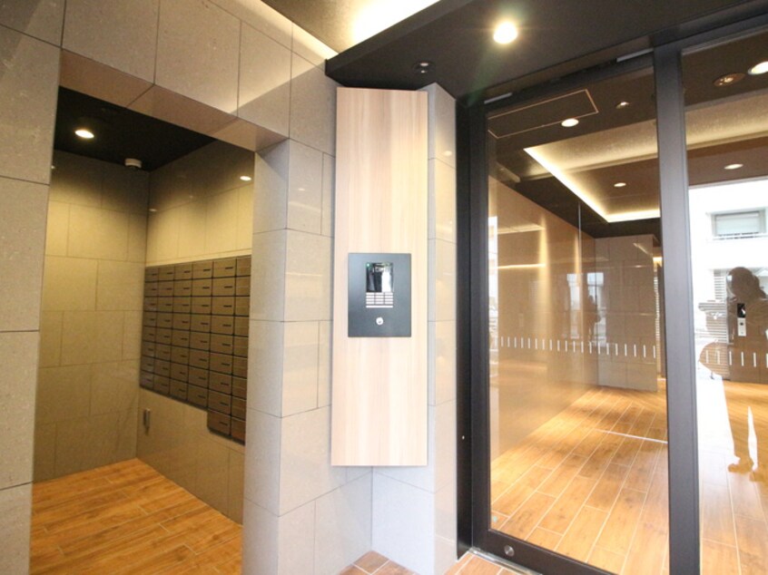 エントランス部分 ﾌﾟﾚｻﾝｽ大須観音ﾋﾞｻﾞﾘｱ(902)