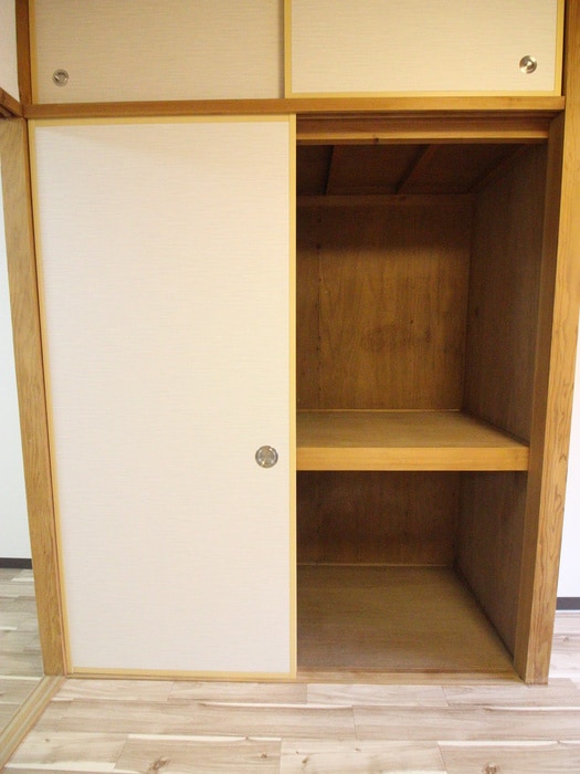 収納 アーバンエコーズ