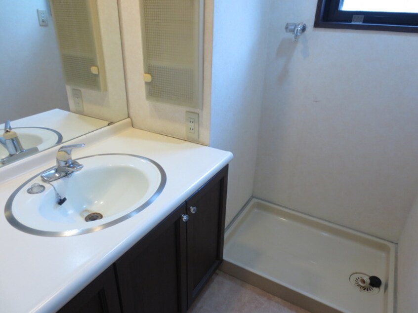 洗面 パーク・ノヴァ・徳川園