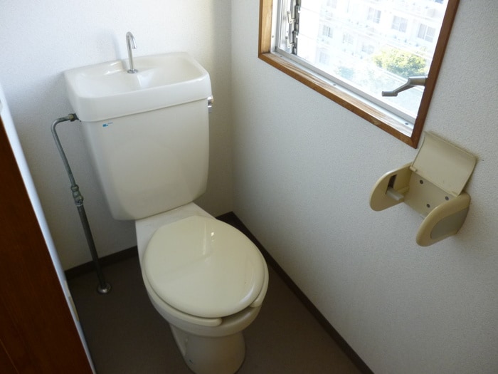 トイレ スカイビルB館