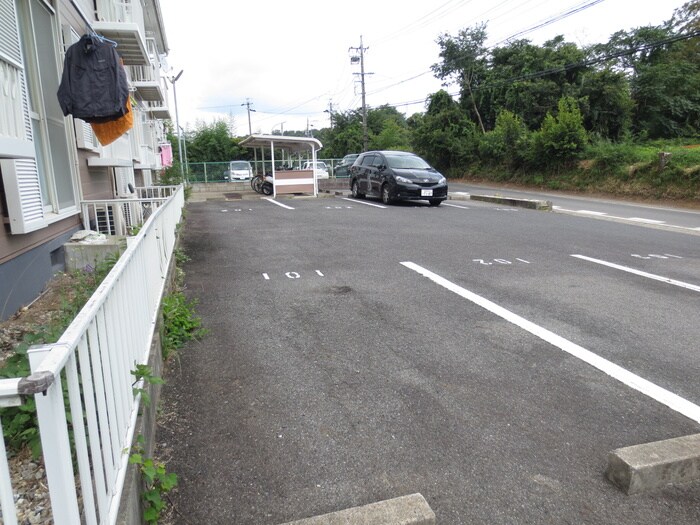 駐車場 ニュ－ハイツ