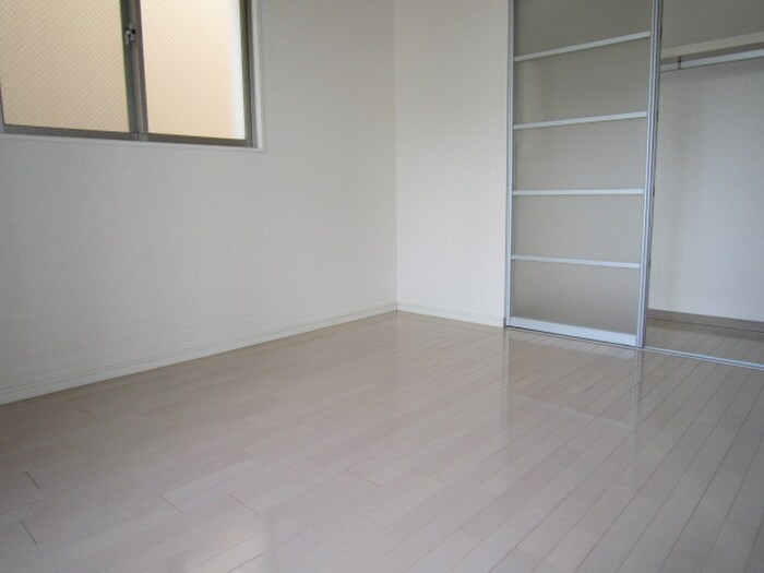 居室 レインボ－ピア記念橋