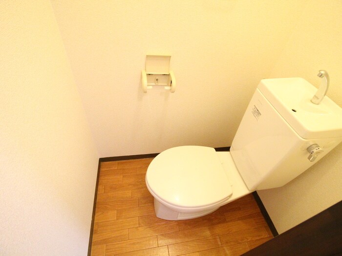 トイレ ｼﾞﾕﾈｽ成田