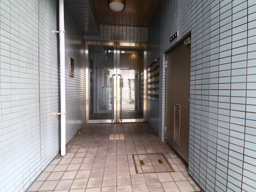 エントランス部分 ルミナス本山